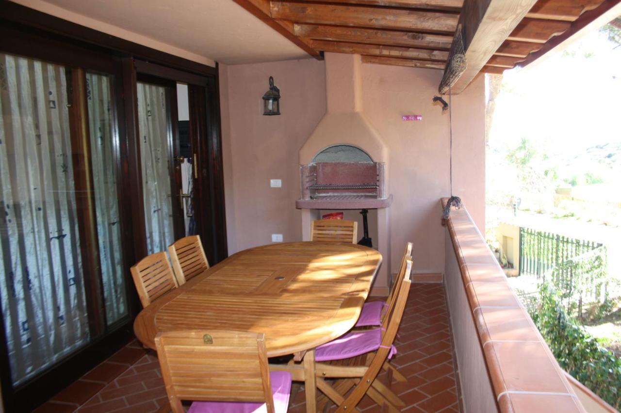 Purple House, 30M To Beach Pula Exterior photo